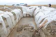 В Азербайджане найдены "холодильник" XVIII века и большая мечеть XVI века (фото)